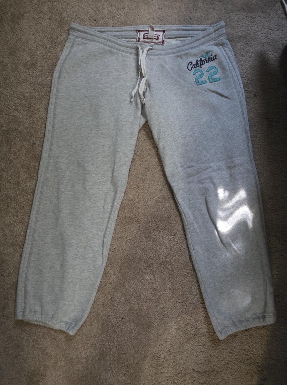 Hollister Light Gray Sweatpants - Cozy Joggers
